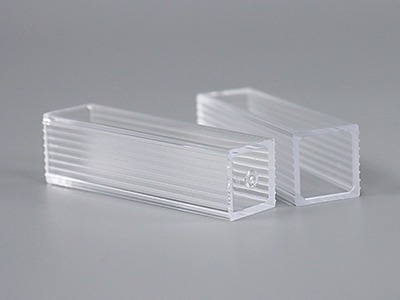 嵌壁式窗口降低了使用期間出現劃痕的風險